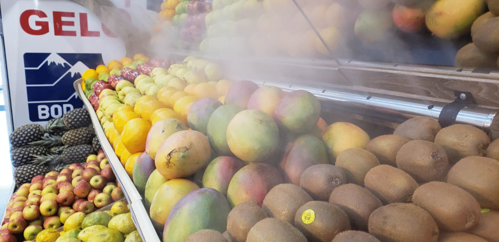 Frutas sendo nebulizadas
