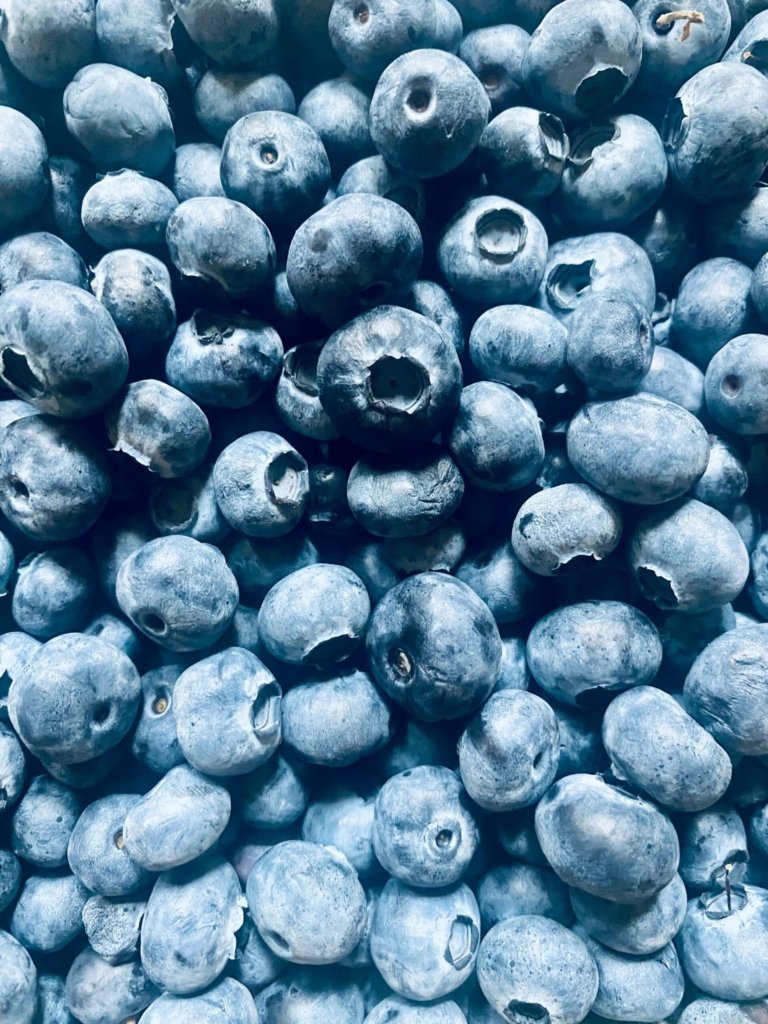 Frutas apodrecendo antes de vender